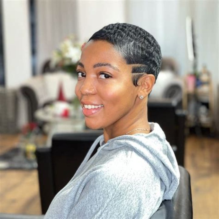 Net Worth Of Liverpool's Top Hair Stylist Jeny Howorth
