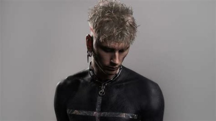 Unveiling The Art Of Blackout Tatuointi